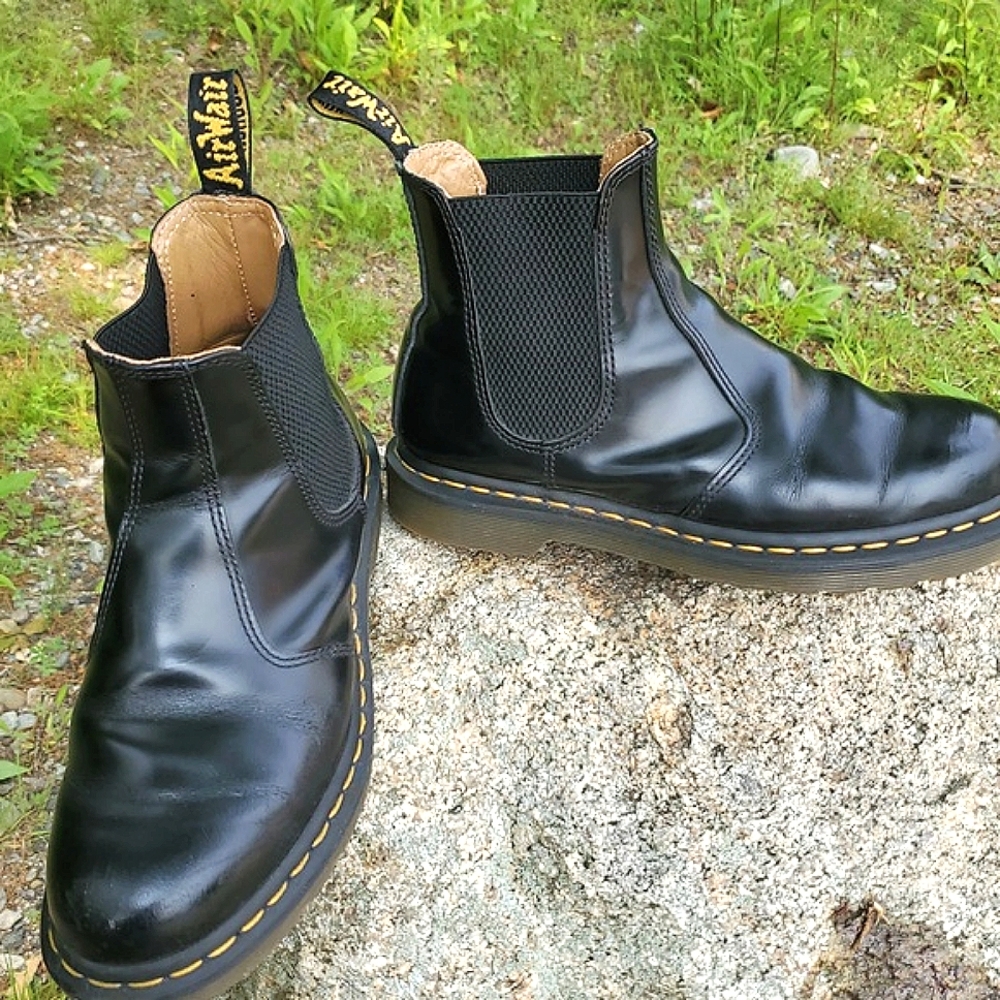 Dr. Martens 2976 YS Black Smooth Leather Chelsea Boots Size 7 - Picture 2 of 15